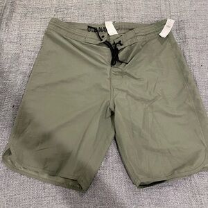 Old Navy men's short size 34